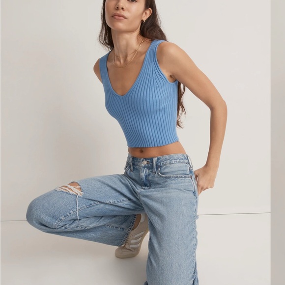 Madewell V-Neck Sweater Tank - Picture 2 of 7